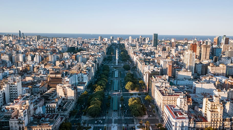 argentina-buenos-aires-9-de-julio-avenida